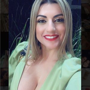 Meet your Posher, Mayra